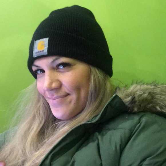 Meet your Posher, Mele - Picture 1 of 1